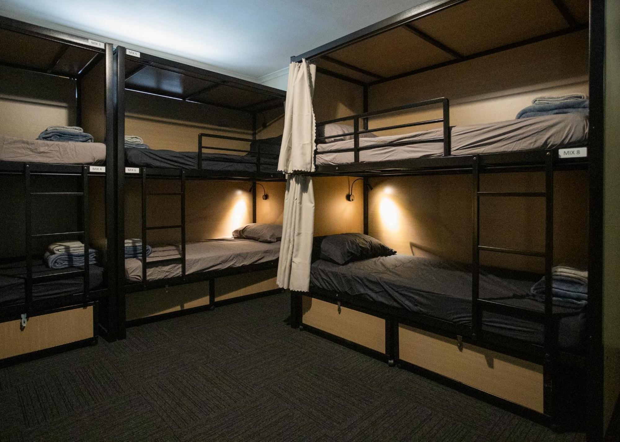 Base Camp Hostel 阿德莱德 外观 照片