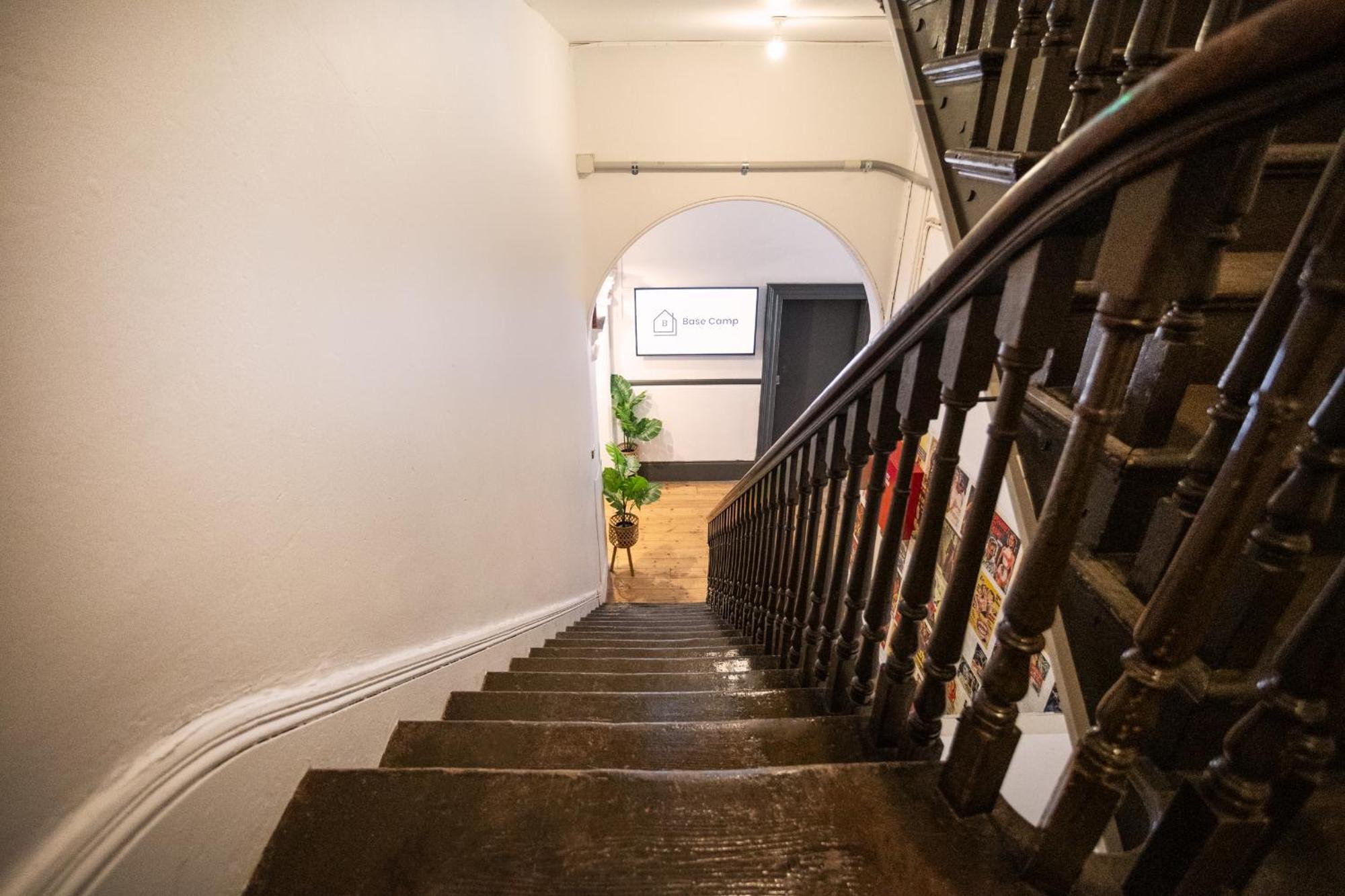 Base Camp Hostel 阿德莱德 外观 照片