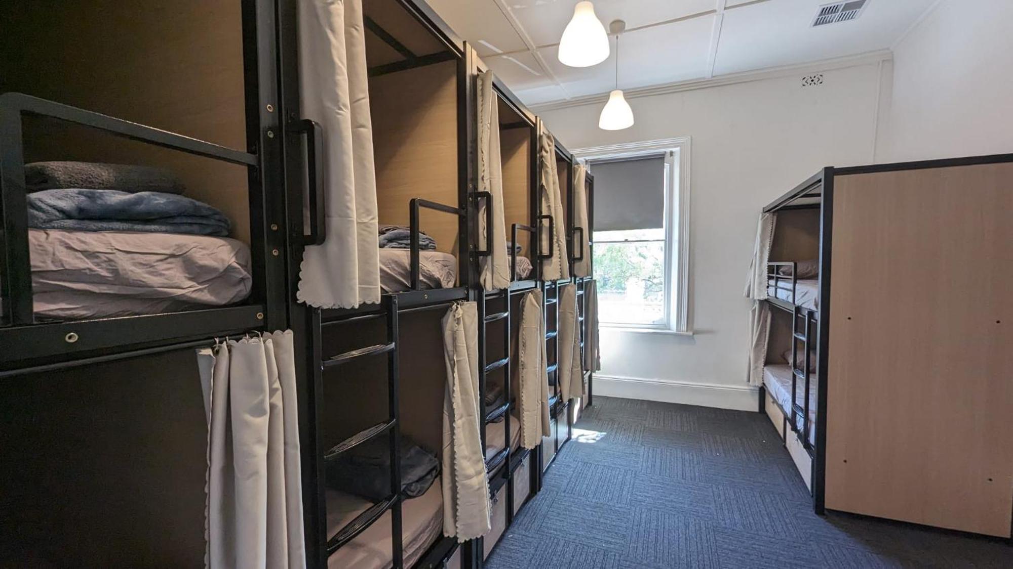 Base Camp Hostel 阿德莱德 外观 照片