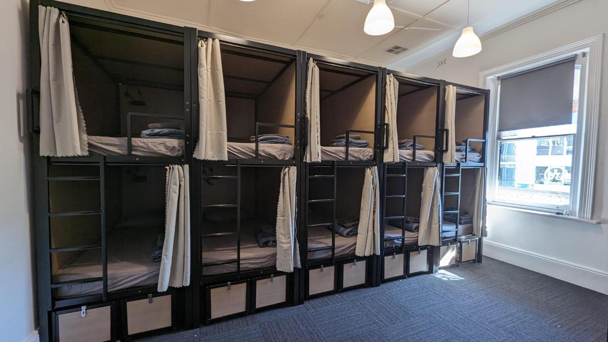 Base Camp Hostel 阿德莱德 外观 照片